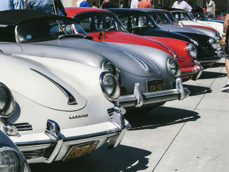 Best Time to Sell Old Cars in India: Festivals & Seasonal Tips