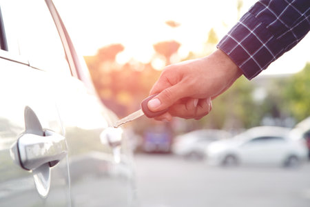 Trusted Second Hand Luxury Car Dealers in India