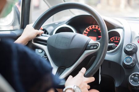 Best Cars for Lady Drivers: Maruti Ignis vs Honda Jazz – Which Suits Indian Women?